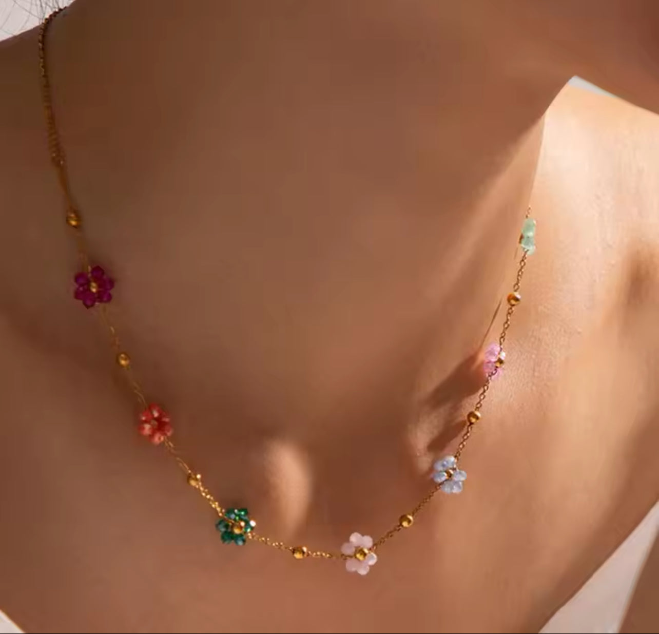 Daisy Bloom Necklace