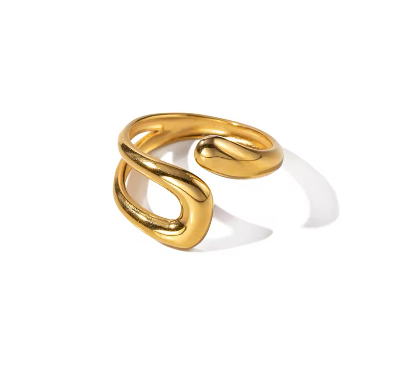 Serpentine Elegance