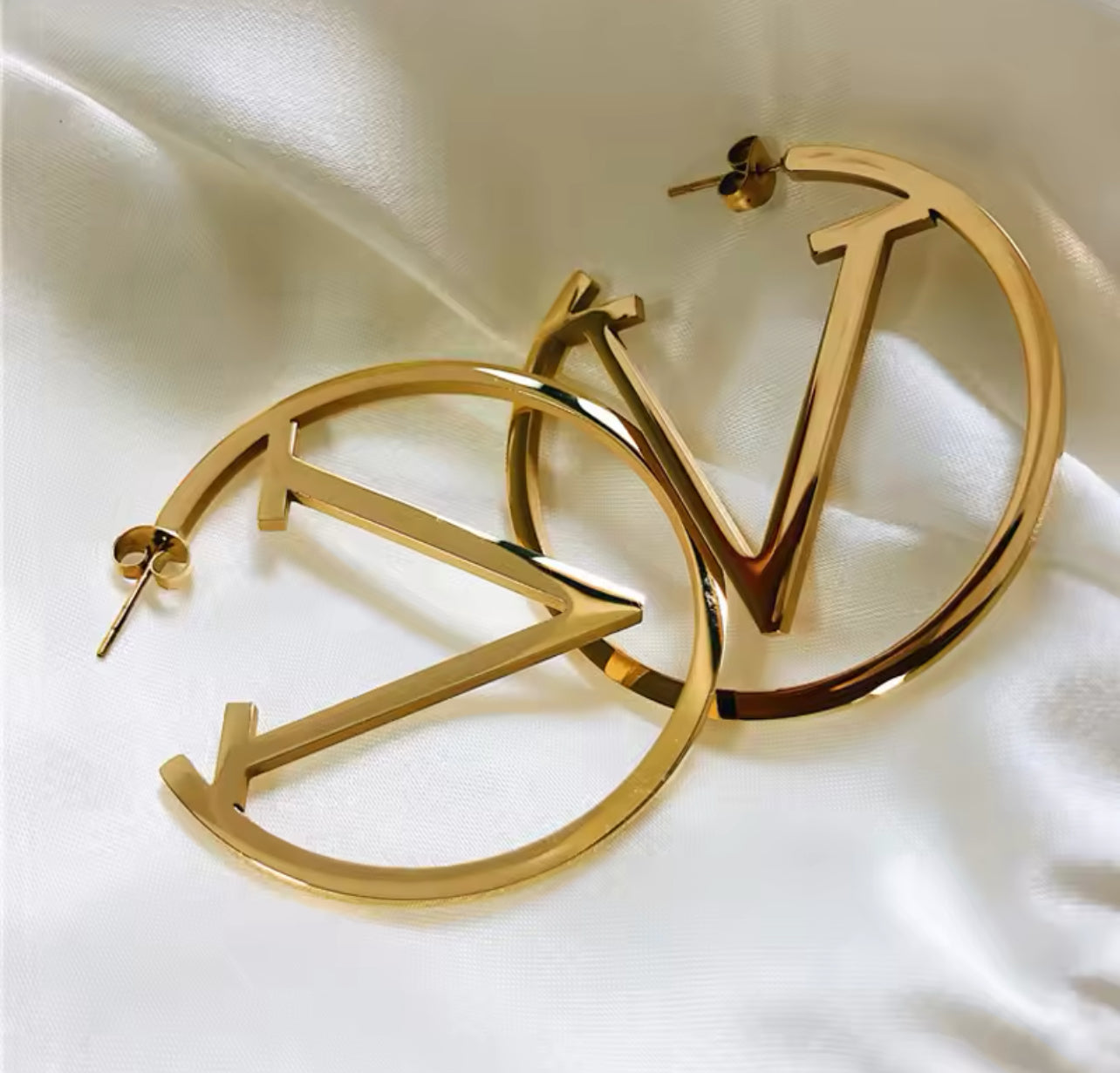 Bold V Statement Hoops