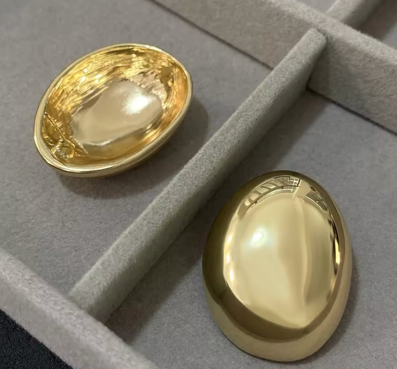 Oval Gold