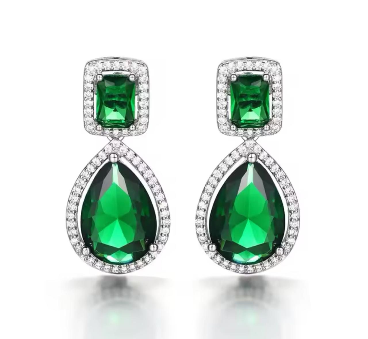 Emerald Elegance Drop