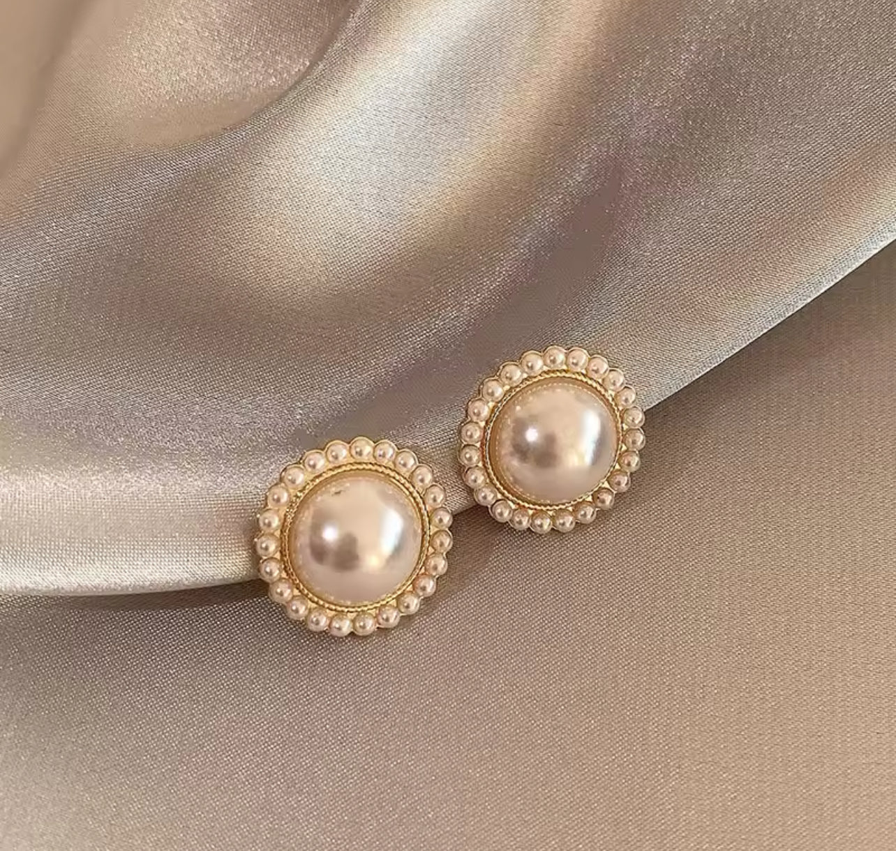 Elysian Pearl Cluster Studs