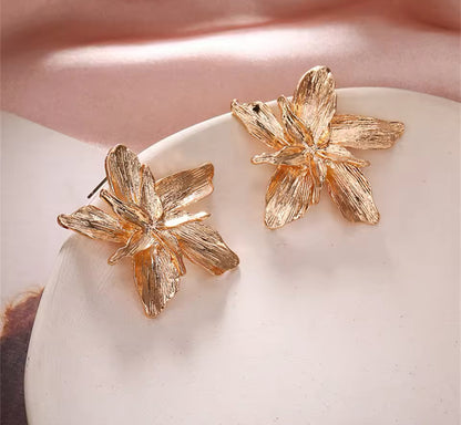 Golden Blossom petal
