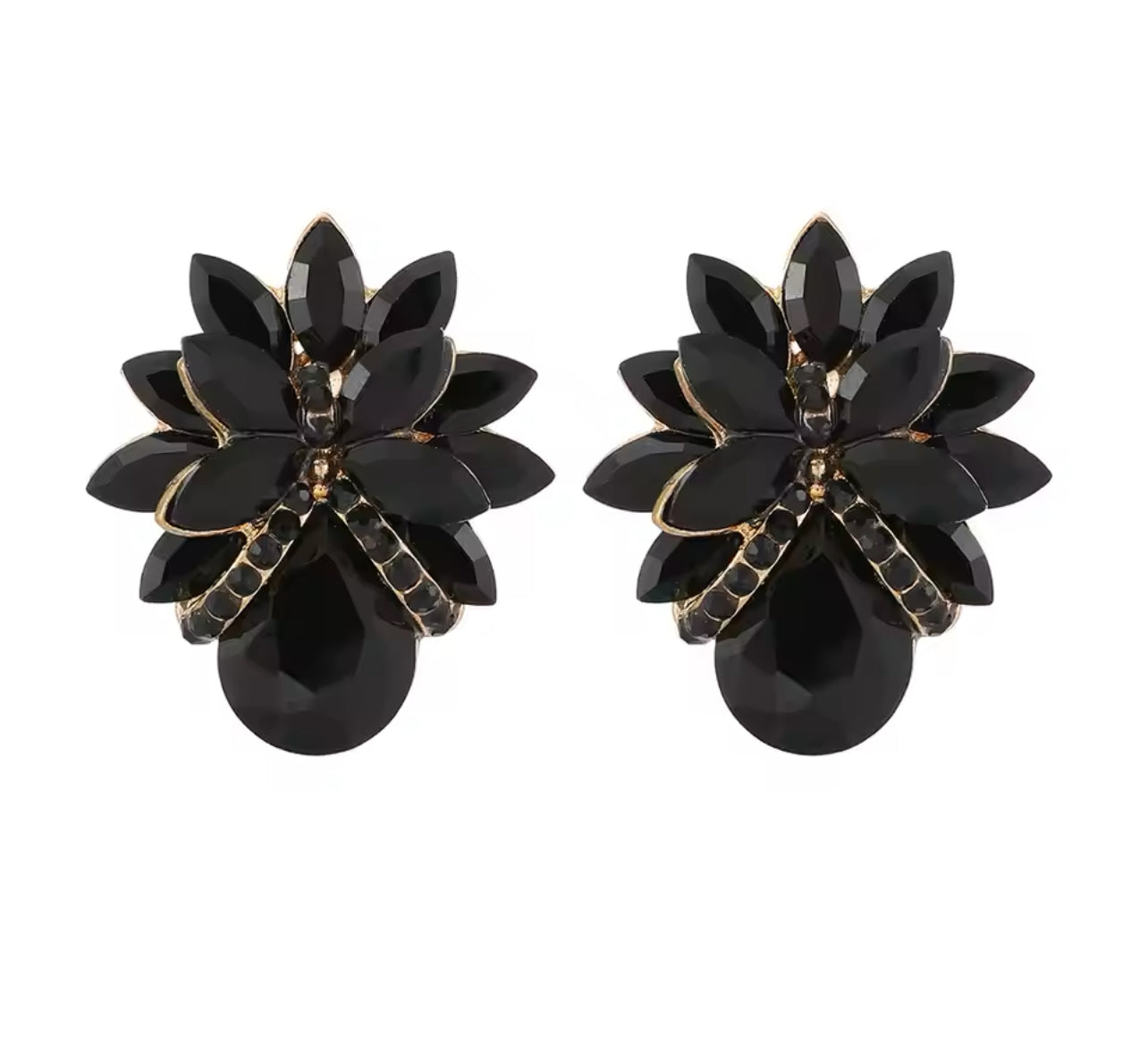 Noir Petal